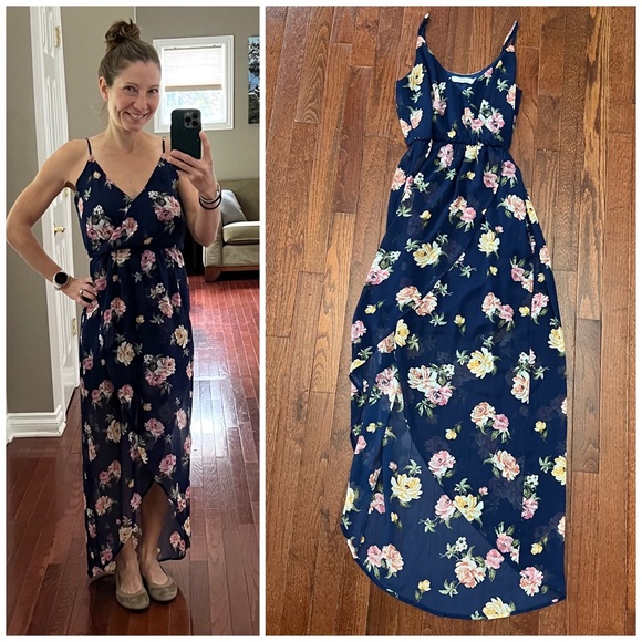 Lulu’s LUSH navy floral maxi dress - Picture 1 of 11